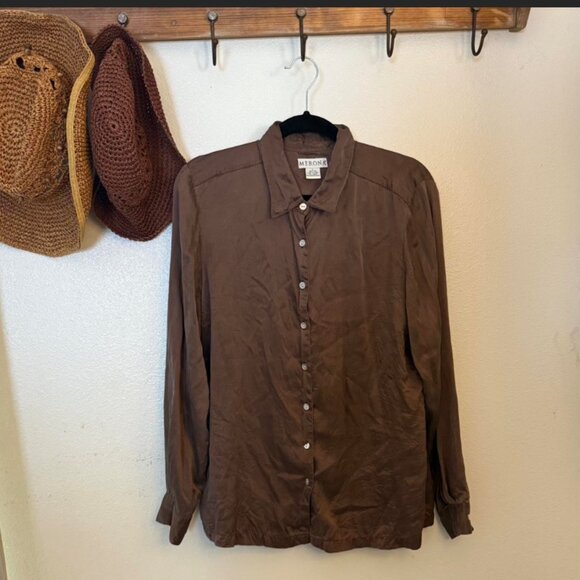 Silky brown button down - Picture 1 of 3